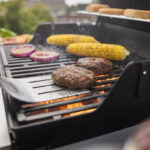 WEBER Spirit E-310 плинска скара со 3 горилници - Image 4